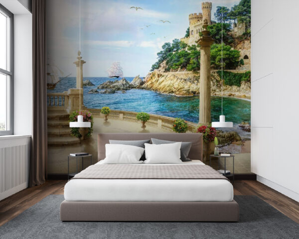 Balkon z kolumnami i kwiatami od strony oceanu Balkon z kolumnami i kwiatami od strony oceanu