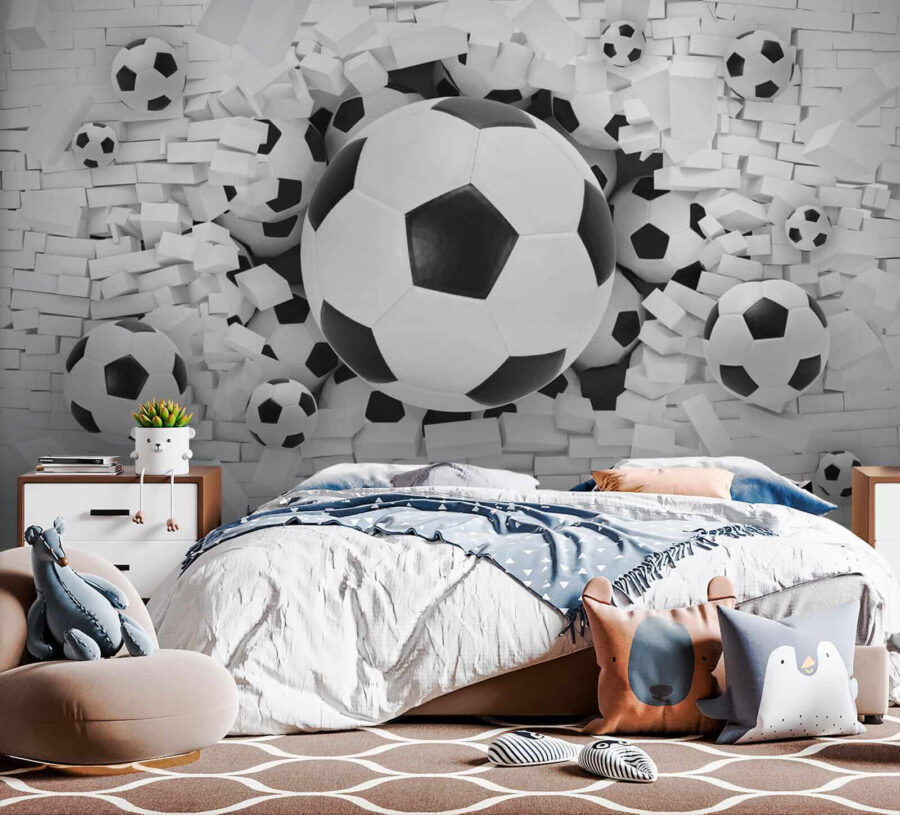 Grupa piłek futbolowych w stosie cegieł