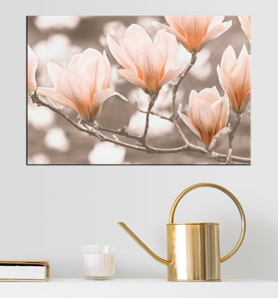 A group of flowers on a branch