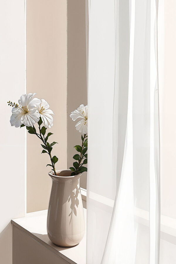A white flowers in a vase