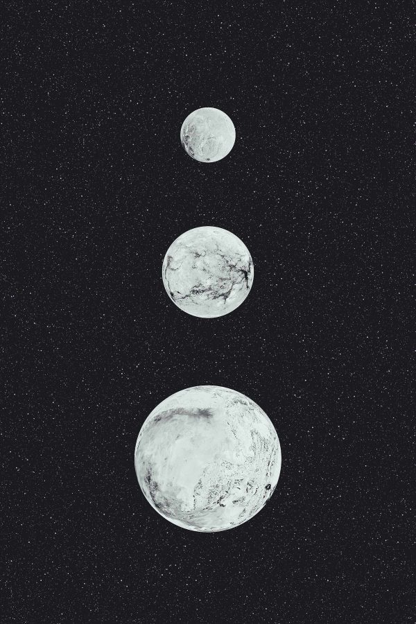 Grupa białych planet w rzędzie Grupa białych planet w rzędzie