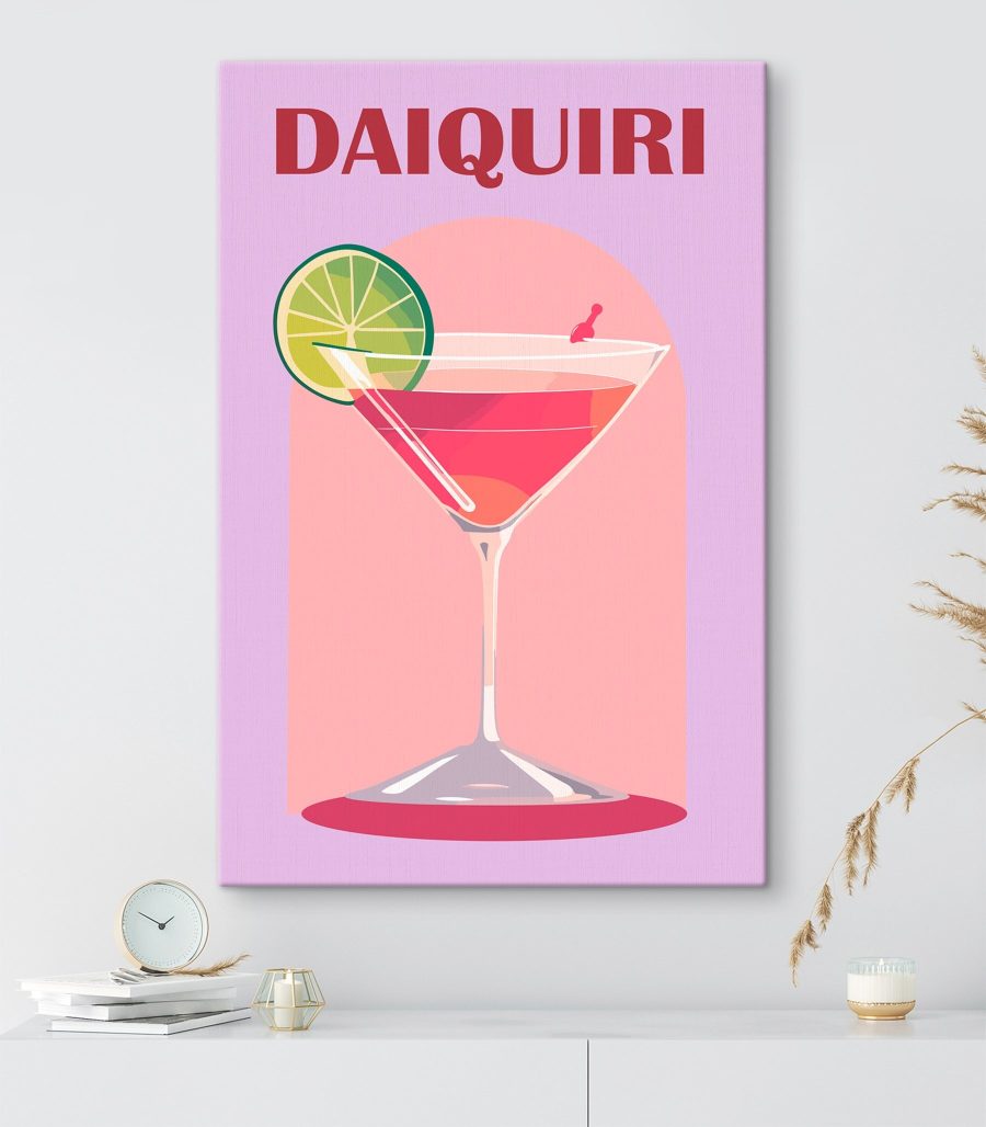 Szklanka z napojem i plasterkiem limonki