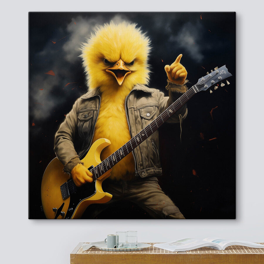 Osoba w stroju kurczaka grająca na gitarze