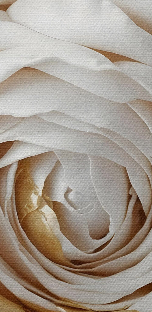 Exquisite floral artistry in white and gold Exquisite floral artistry in white and gold