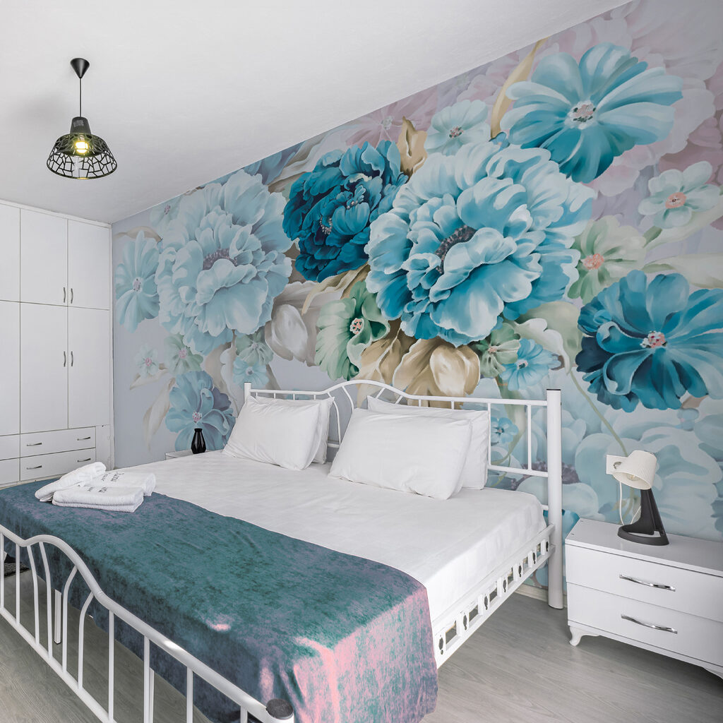 Elegant floral arrangement in soft hues