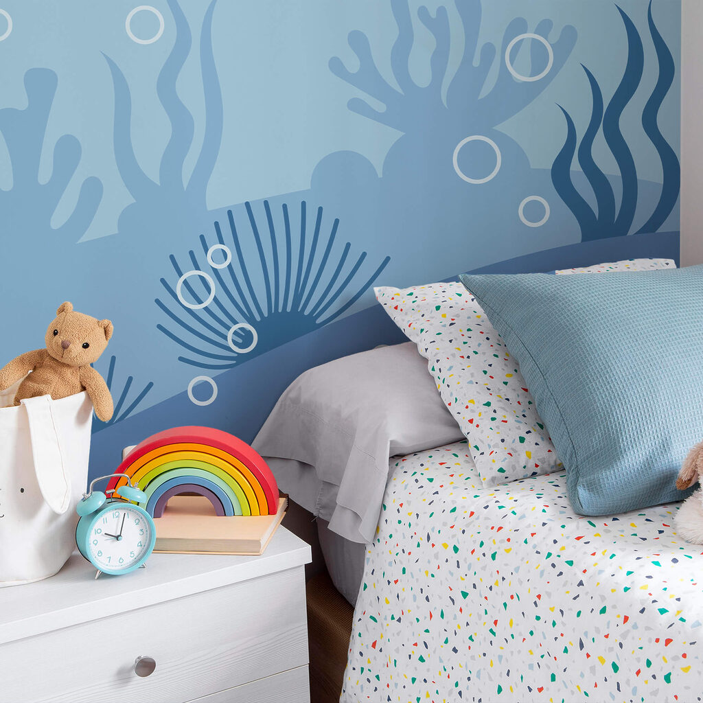 Niebiesko-biała scena podwodna