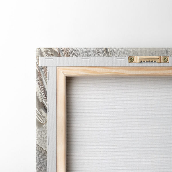 Layered hues create striking visuals Layered hues create striking visuals