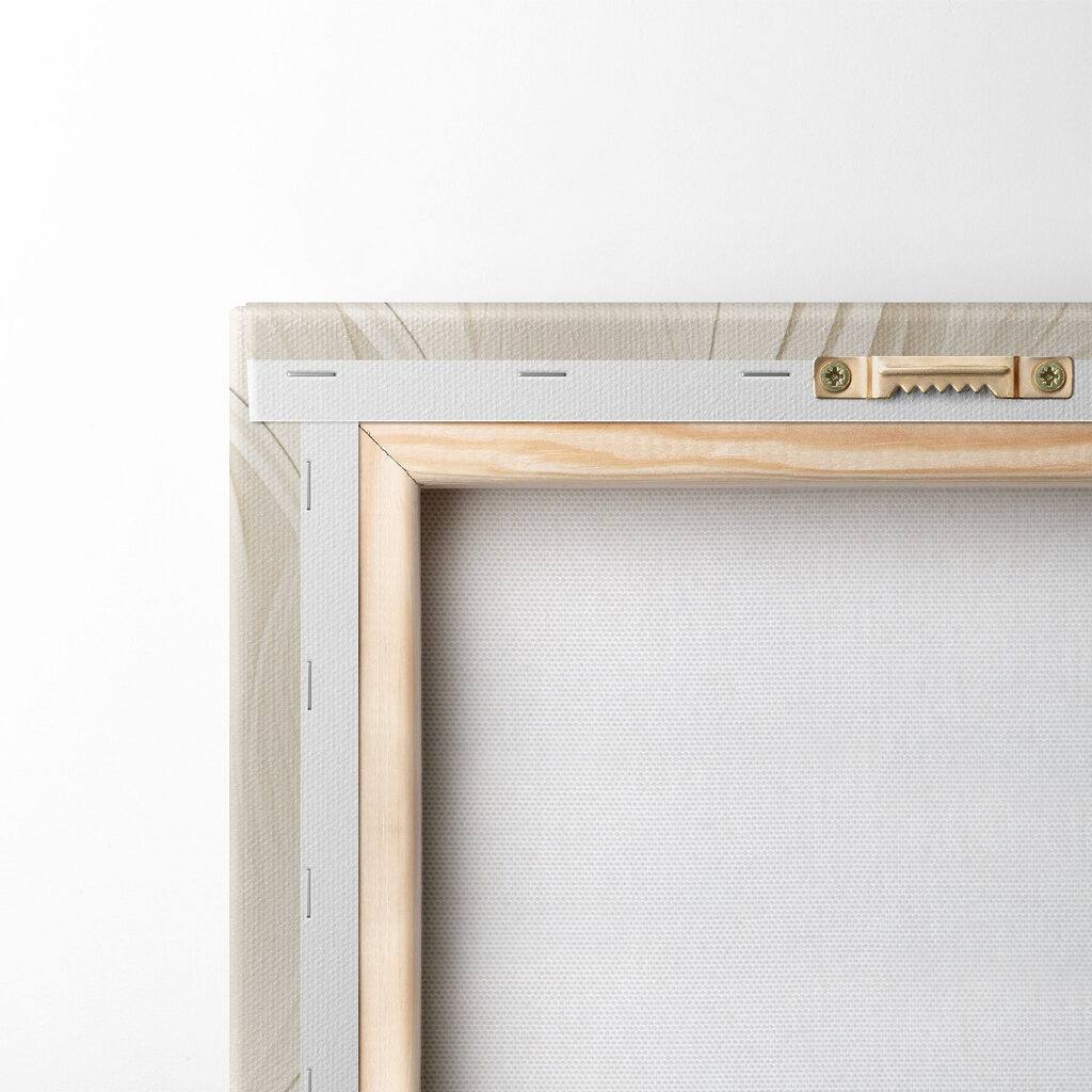Soft layers of delicate design Soft layers of delicate design