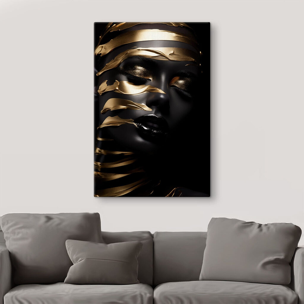 Mystical beauty in striking contrast Mystical beauty in striking contrast