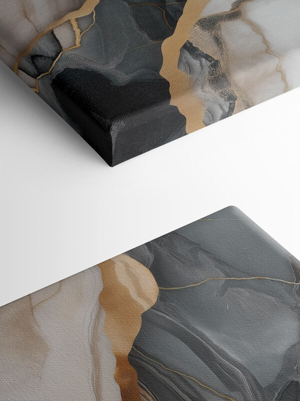 Organic patterns in contrasting colors