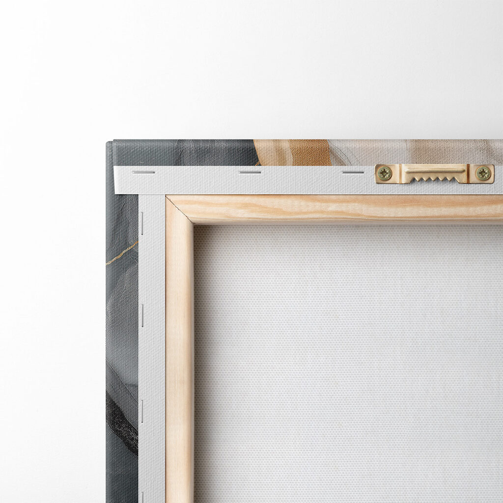 Organic patterns in contrasting colors